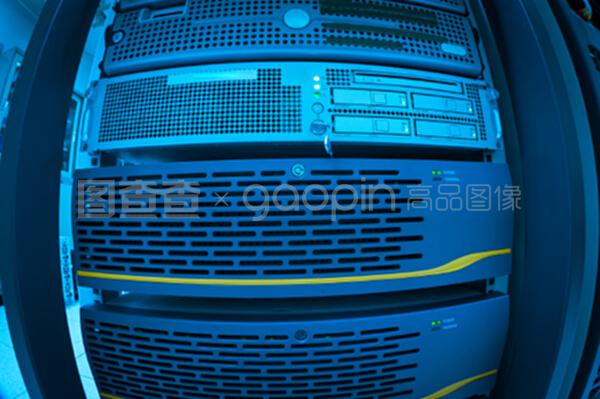 網絡服務器與云計算裝備技術服務 構建數字時代的技術基石